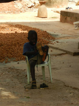 Gambia - Nieuwe schoenen