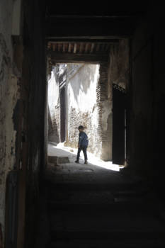 Marrakesh - Jongetje door de Medina