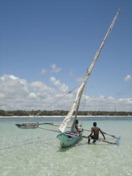 Diani beach - Vissers bij een zandbank in Diani Beach Kenia