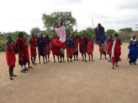 Kenia - Welkomstdans Masai