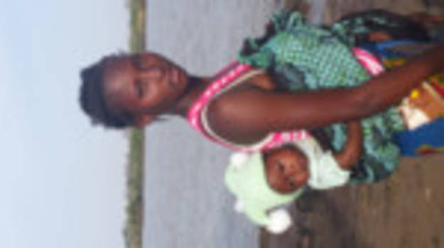 Gambia - Mom in Wassu