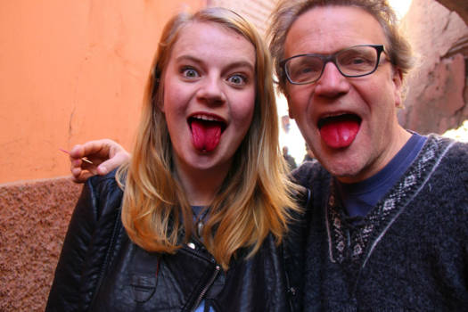 Marrakesh - Cactusvruchten eten, mooi rood is niet lelijk