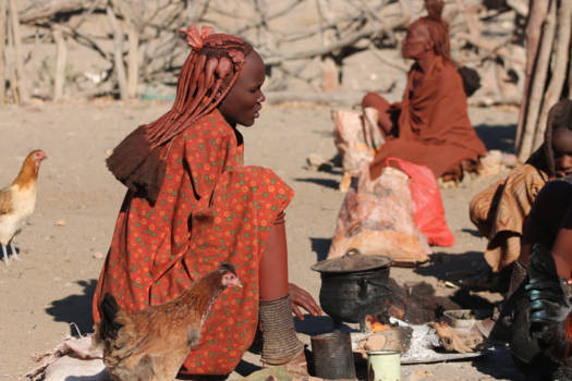 Namibië - Breakfast with the Himba's in Opuwo Namibia (July 2016)