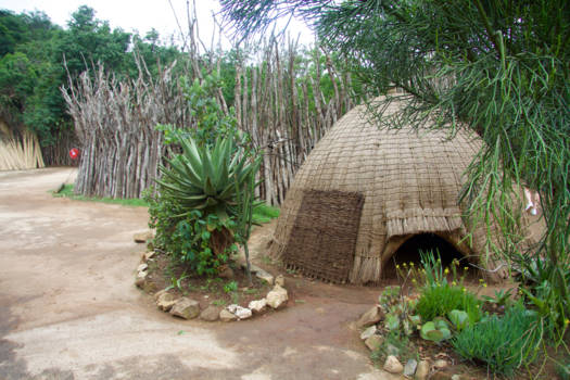 Mantenga cultural village - Huis van de medicijnman