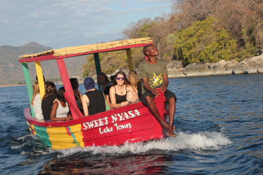 Malawi - Varen op het malawimeer een zoeken naar de zeearenden