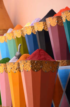 Marrakesh - gekleurde specerijen