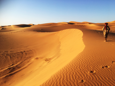 Merzouga - Walk in the desert