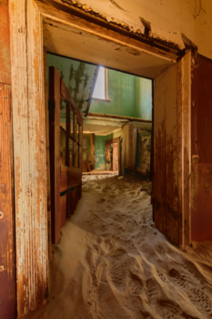 Lüderitz en Kolmanskop - Taken by the desert