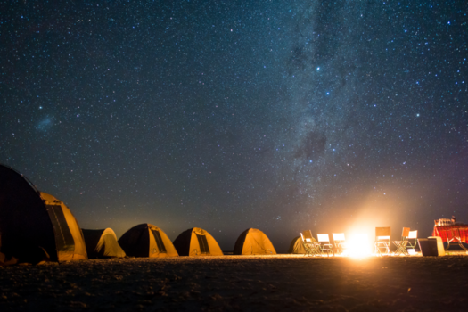 Botswana - Botswana  Camperen onder de melkweg op de Makgadikgadi Pans