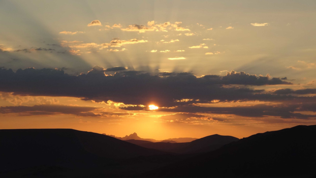 Oeganda - Zonsondergang in Namibië