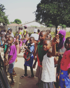 Gambia - Indrukwekkend Gambia, onderweg door de dorpjes heen..