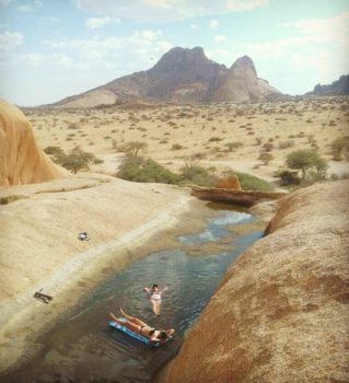 Spitzkoppe - Just hanging out in spitzkoppe