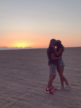 Egypte - in love in the sunset of the desert