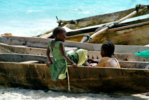 Stranden van Zanzibar - laughing and having fun