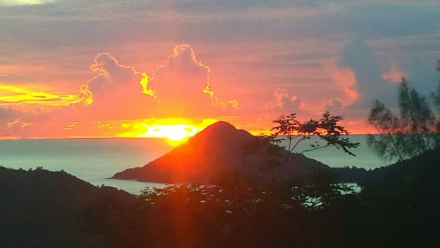 Seychellen - The sky is on fire, Sunset