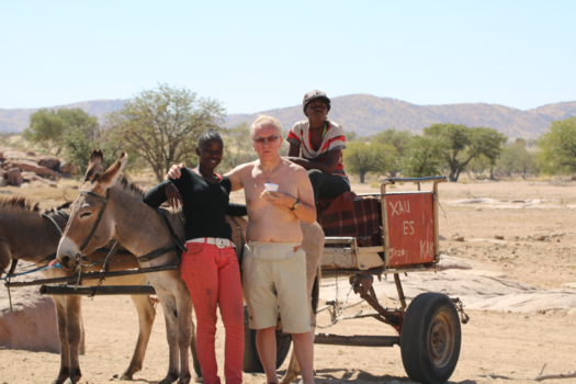 Namibië - Even komen kijken...... , wie zijn jullie wel?
