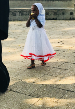 Stone Town Zanzibar - Following mam