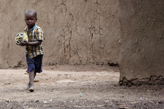 Kenia - de kinderen daar zijn met weinig al tevreden ...