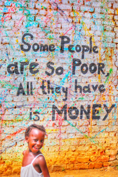 Oeganda - All people are so poor, all they have is money