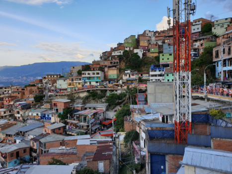 Madagaskar - Comuna 13 is just more then story