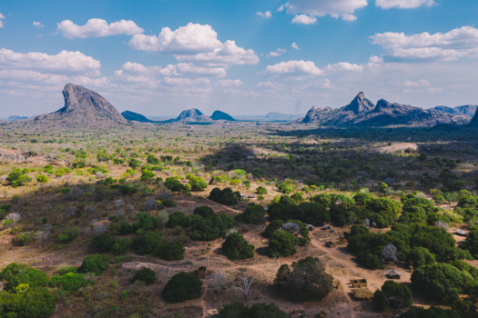 Mozambique - Gekke bergen in Erati