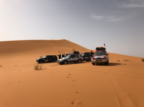 Merzouga - Onderweg van Merzouga naar Zagora met stichting Go for Africa