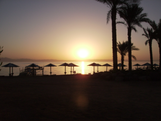 Dahab en Sharm el Sheikh - Zonsopkomst voor een early dive bij de Blue Hole