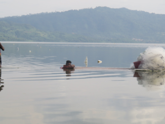 Ghana - Lake Bosomtwe
