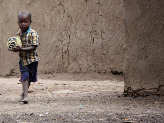 Kenia - de kinderen daar zijn met weinig al tevreden ...
