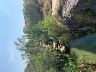 Madagaskar - Water in the hole.